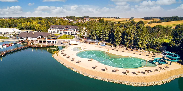 Hotel s vlastnou pieskovou plážou, wellness, atrakcie a zábavný park Energylandia na skok