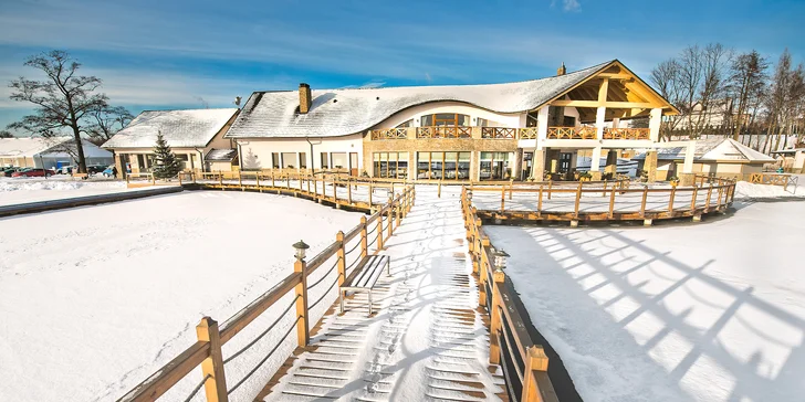 Hotel s vlastnou pieskovou plážou, wellness, atrakcie a zábavný park Energylandia na skok