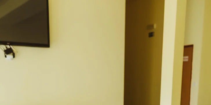 Športovo-relaxačné centrum pri Františkových Lázňach: pobyt s raňajkami alebo polpenziou a zľava na šport