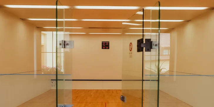 Športovo-relaxačné centrum pri Františkových Lázňach: pobyt s raňajkami alebo polpenziou a zľava na šport