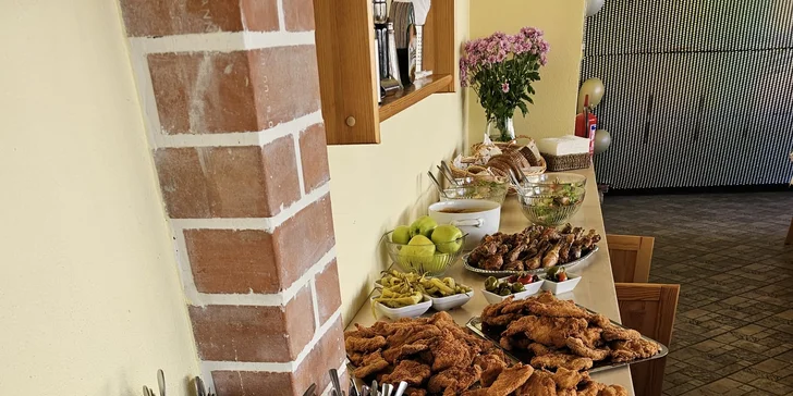 Športovo-relaxačné centrum pri Františkových Lázňach: pobyt s raňajkami alebo polpenziou a zľava na šport