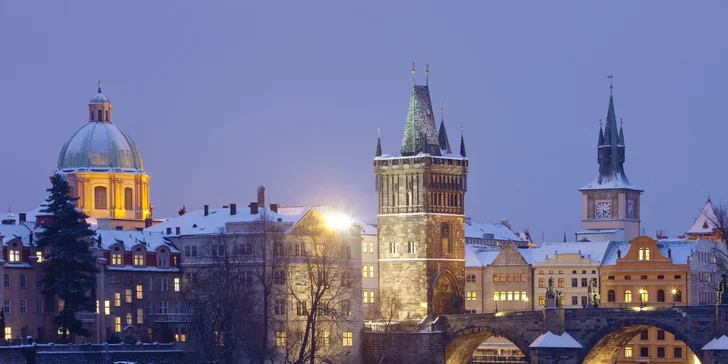 Adventná Praha a rozprávkový Karlštejn – zájazd plný histórie, romantiky a vianočnej atmosféry