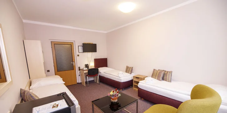 Pohodový pobyt v srdci kúpeľného mesta Poděbrady s polpenziou a vínom