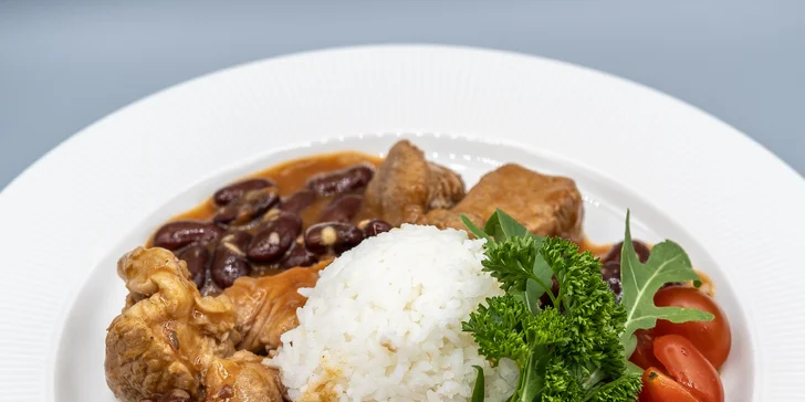 Pohodový pobyt v srdci kúpeľného mesta Poděbrady s polpenziou a vínom