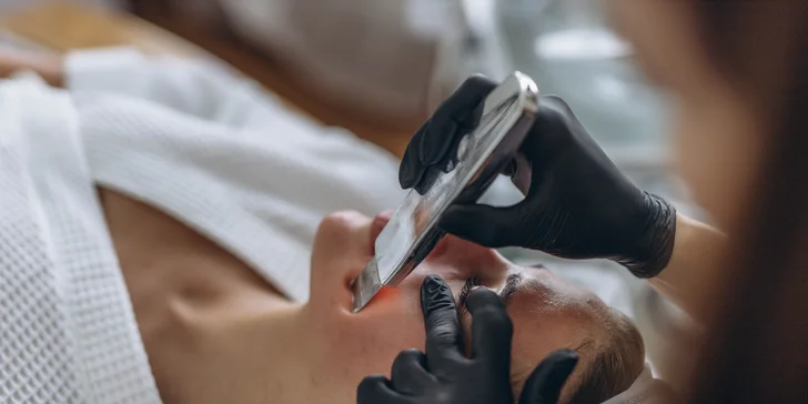 Kozmetické ošetrenia pre čistú a zamatovo hebkú pleť: Čistá krása a Zamatový rituál