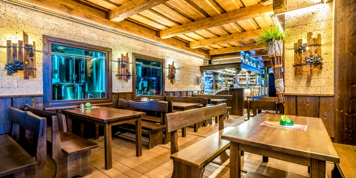 Pobyt v prostredí rekreačného areálu Predná hora s neobmedzeným vstupom do Hradného wellness a polpenziou