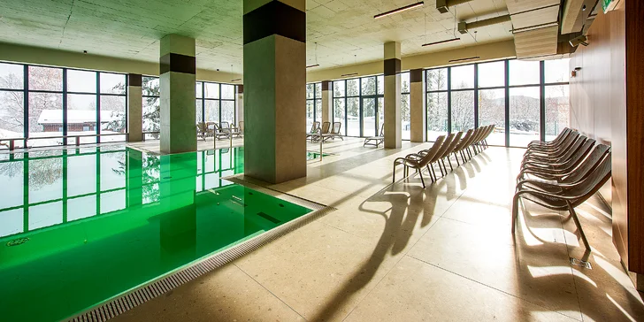 Pobyt v prostredí rekreačného areálu Predná hora s neobmedzeným vstupom do Hradného wellness a polpenziou