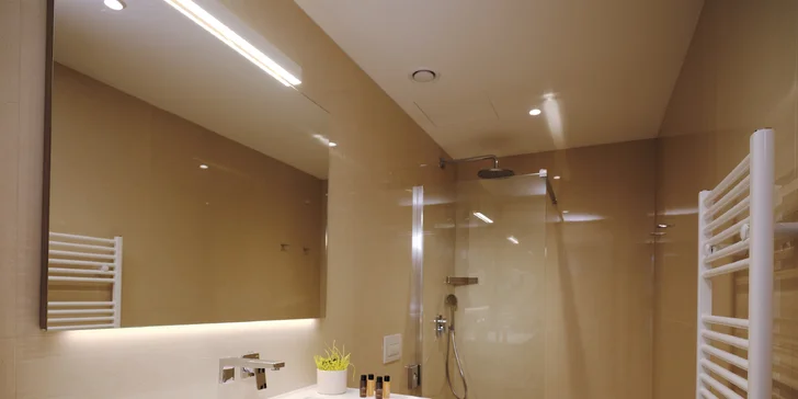 Dovolenka v Portoroži: 4* hotel s raňajkami alebo polpenziou, bazény, dieťa do 12,9 rokov zdarma