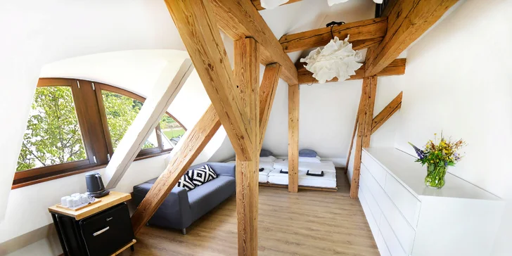 Pobyt na Šumave: moderne zrekonštruovaná fara v Rejštejně, 3 km od Kašperských hôr