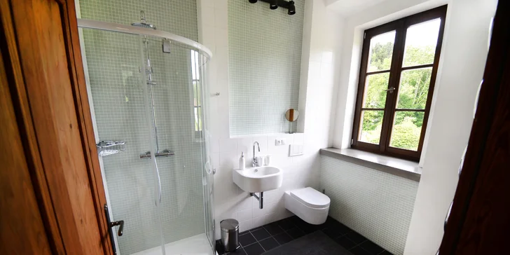 Pobyt na Šumave: moderne zrekonštruovaná fara v Rejštejně, 3 km od Kašperských hôr