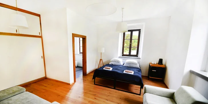 Pobyt na Šumave: moderne zrekonštruovaná fara v Rejštejně, 3 km od Kašperských hôr