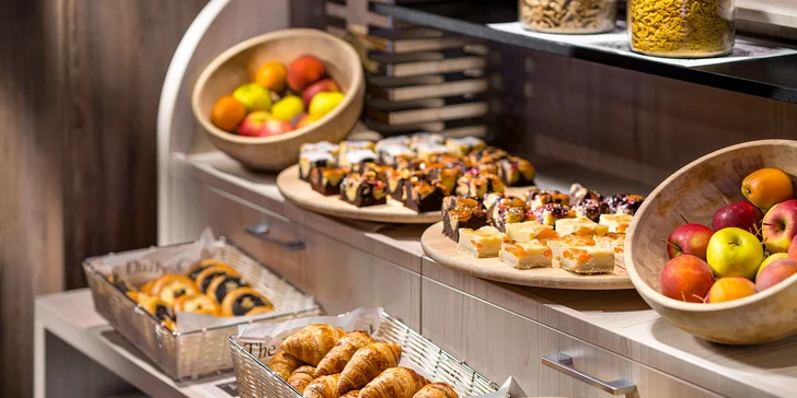 Pobyt v srdci Ostravy neďaleko Stodolnej: Imperial Hotel s raňajkami alebo polpenziou