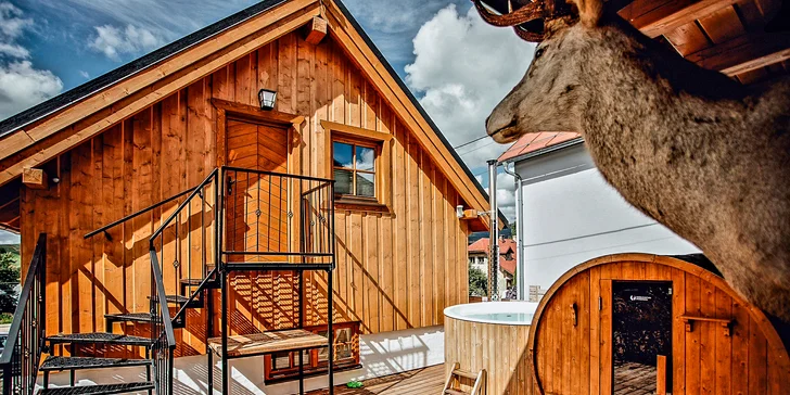 Kúzelný pobyt na Orave: moderná chalupa pre 8 osôb s privátnym mini wellness a veľkou záhradou