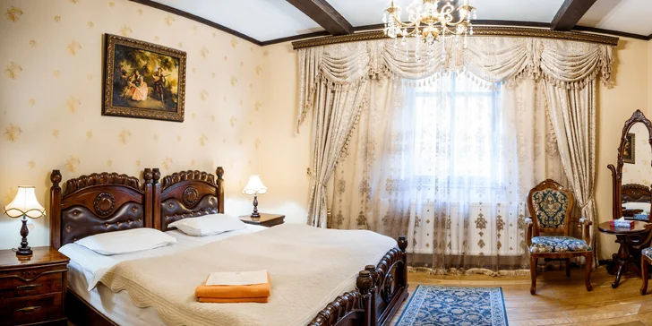 Pobyt na zámku pri Karlových Varoch: neobmedzený wellness, polpenzia, masáž aj procedúry
