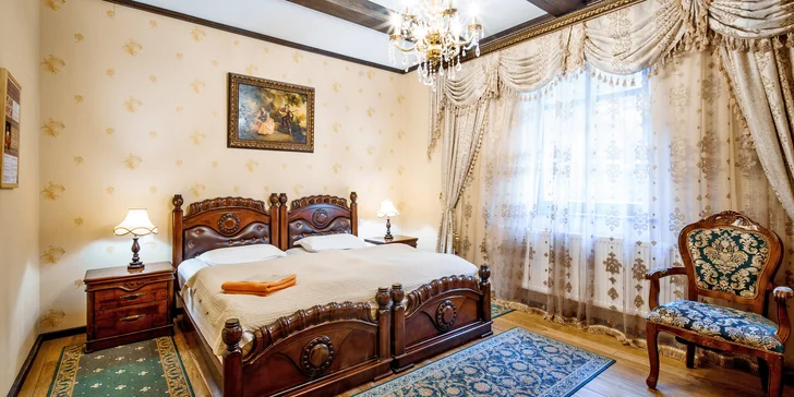 Pobyt na zámku pri Karlových Varoch: neobmedzený wellness, polpenzia, masáž aj procedúry