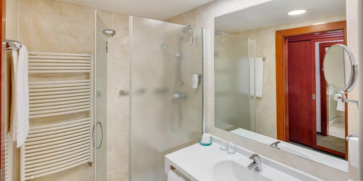 Pobyt v Mariánskych Lázňach: raňajky alebo polpenzia a neobmedzený wellness