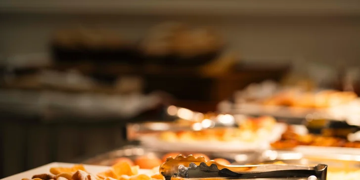 Pobyt v Mariánskych Lázňach: raňajky alebo polpenzia a neobmedzený wellness