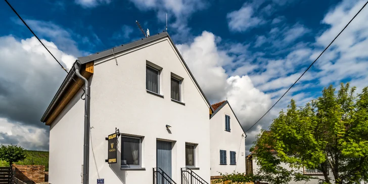 Veľké Bílovice: prenájom vinnej pivnice aj ubytovanie vrátane občerstvenia