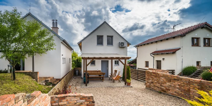 Veľké Bílovice: prenájom vinnej pivnice aj ubytovanie vrátane občerstvenia