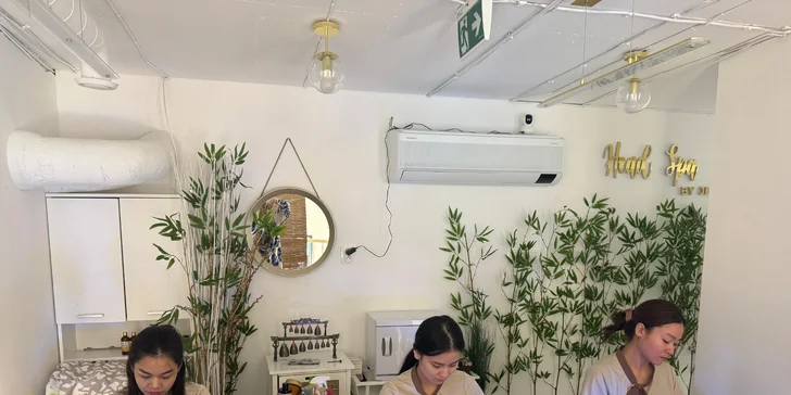 Head spa s krátkou masážou ramien a chrbta