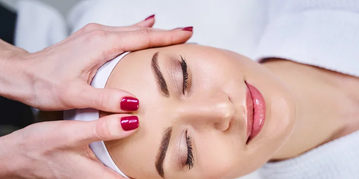 Pleťové ošetrenia LARENS: hĺbkové čistenie pleti alebo chemický peeling