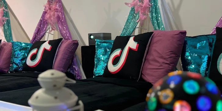 TeePee stan aj filmové plátno na párty či detskú oslavu