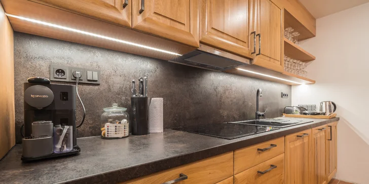 Pobyt vo Veľkých Bíloviciach: krásne ubytovanie v pivnici až pre 10 osôb aj s občerstvením