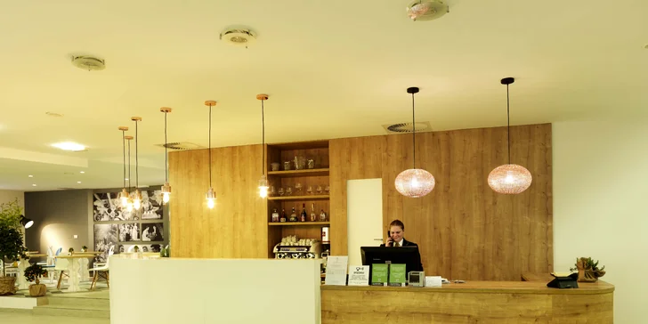 Pobyt v 4* hoteli v Portoroži pri mori: jedlo, bazény a pobyt pre dieťa do 12,9 rokov zdarma