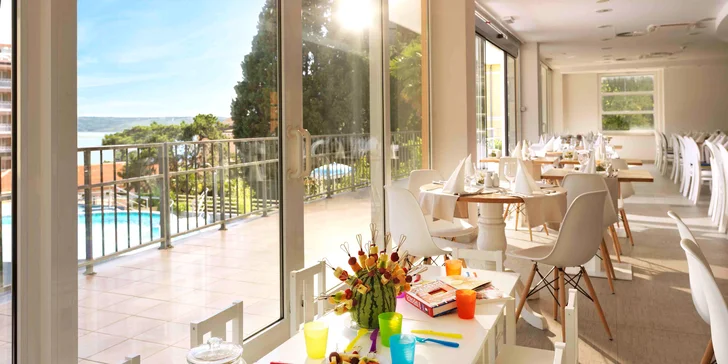 Pobyt v 4* hoteli v Portoroži pri mori: jedlo, bazény a pobyt pre dieťa do 12,9 rokov zdarma