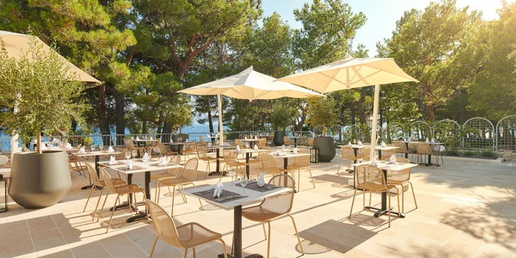 4* hotel na chorvátskom ostrove Brač: raňajky alebo polpenzia aj vonkajší bazén