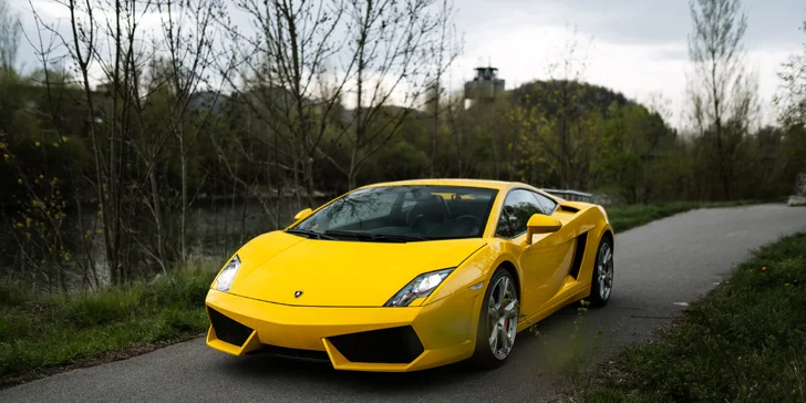 Jazda v superšportoch: Ferrari California T, Ford Mustang GT 500 aj Lamborghini Gallardo