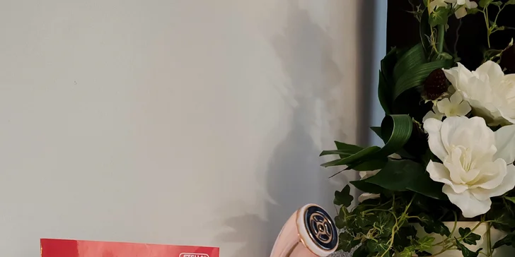 Kompletné ošetrenie pleti LUXCEAR 3v1 alebo masáž s neurokozmetikou ARKANA