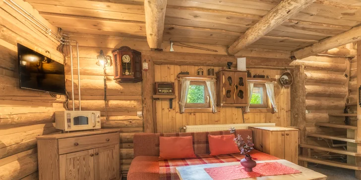 Ubytovanie v čarovnej chalúpke v Ždiari s raňajkami a možnosťou wellness