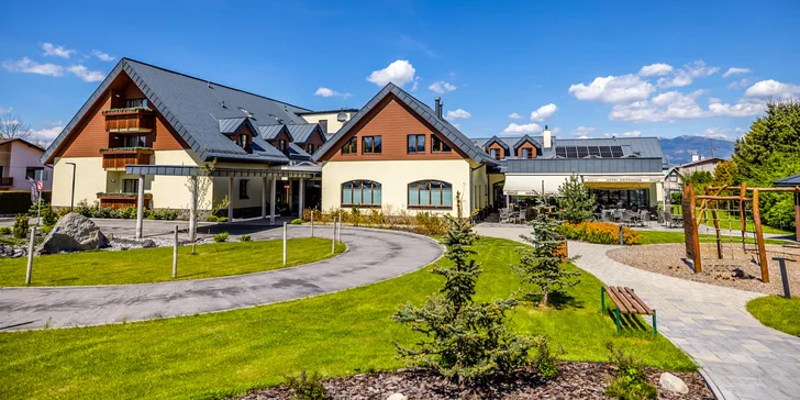 Dovolenka v Hoteli Demänová**** so stravou, wellness, aj zvýhodnenou súkromnou saunou