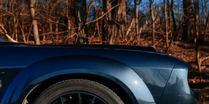 Prenájom vozidla Dodge Challenger 6.4 Scat Pack na pár hodín, celý deň či víkend