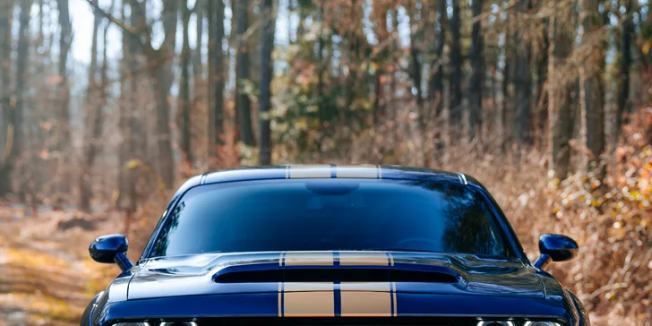 Prenájom vozidla Dodge Challenger 6.4 Scat Pack na pár hodín, celý deň či víkend