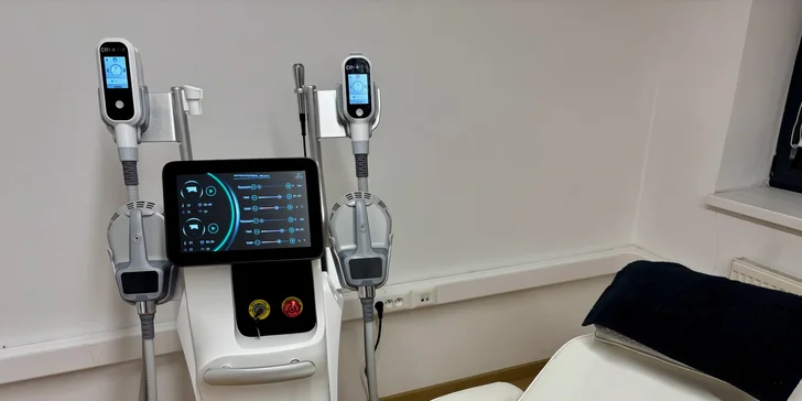 Tvarovanie postavy pomocou kryolipolýzy a EMS