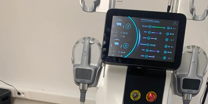 Tvarovanie postavy pomocou kryolipolýzy a EMS