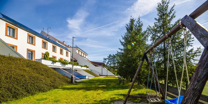 Za krásami Křivoklátska: hotel s raňajkami alebo polpenziou a wellness