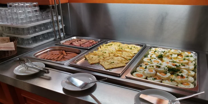 Pobyt na Vysočine: raňajky alebo polpenzia aj neobmedzený vstup do bazéna