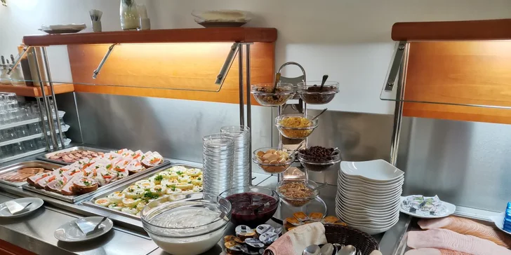 Pobyt na Vysočine: raňajky alebo polpenzia aj neobmedzený vstup do bazéna