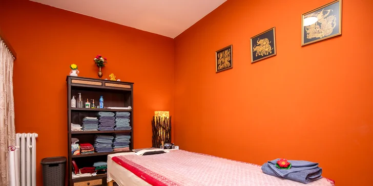 Thajská olejová aromatická masáž: 45–60 minút uvoľnenia a relaxu