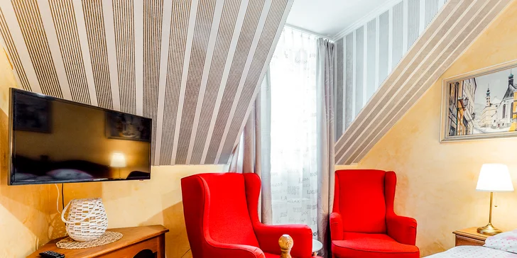 Vkusné ubytovanie s polpenziou v historickom centre Banskej Štiavnice