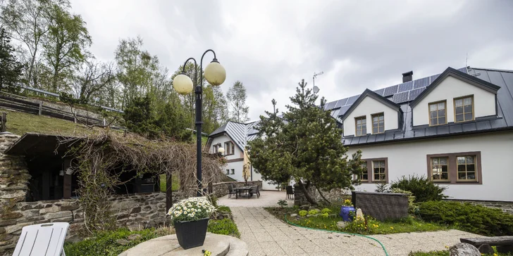 Pohodový pobyt na Šumave pri Kašperských Horách: ubytovanie s raňajkami alebo polpenziou