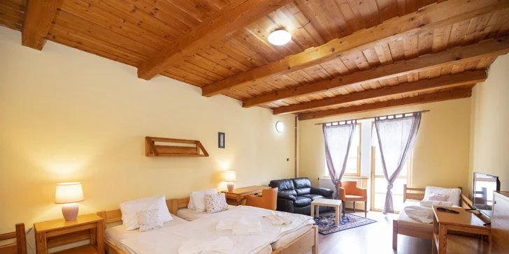 Pohodový pobyt na Šumave pri Kašperských Horách: ubytovanie s raňajkami alebo polpenziou