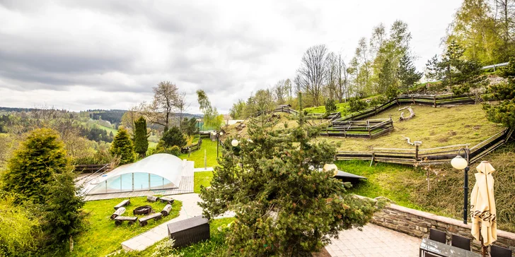 Pohodový pobyt na Šumave pri Kašperských Horách: ubytovanie s raňajkami alebo polpenziou