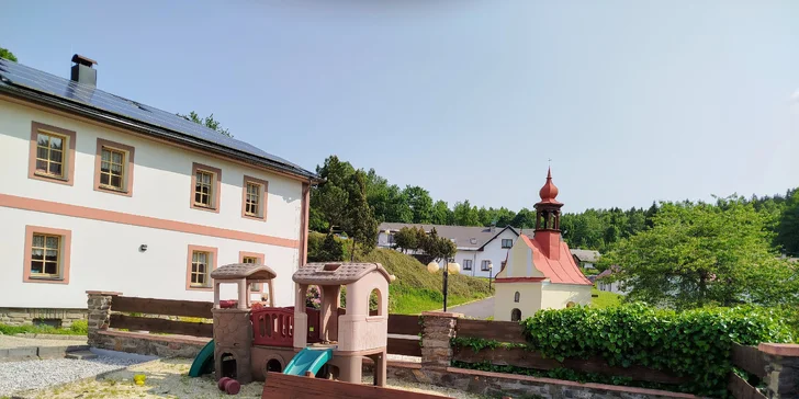 Pohodový pobyt na Šumave pri Kašperských Horách: ubytovanie s raňajkami alebo polpenziou