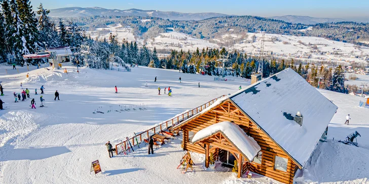 Hotel v malebnej oblasti poľských Beskýd: strava, neobmedzený wellness aj atrakcie na dosah