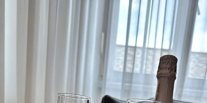 Romantika v Ml. Boleslavi pri Českém raji: raňajky, wellness aj izby so súkromnou vírivkou a saunou