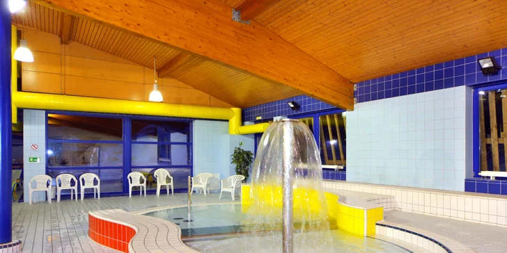 Resort Špindl pod Medvědínom: hotel pri lanovke, raňajky alebo polpenzia, vstupy do aquaparku